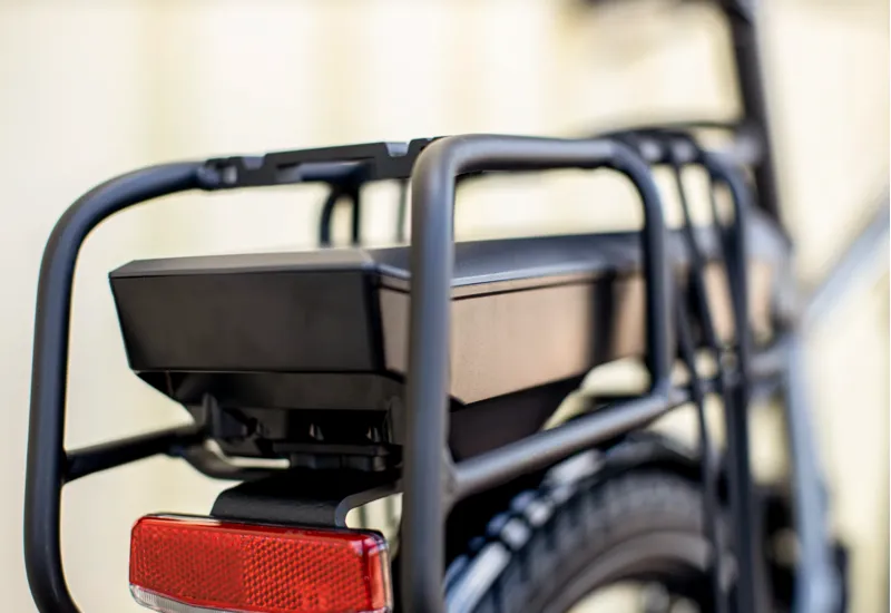 Trek District+ 1 300wh Electric Hybrid Bike 2024 in Lithium Grey-2